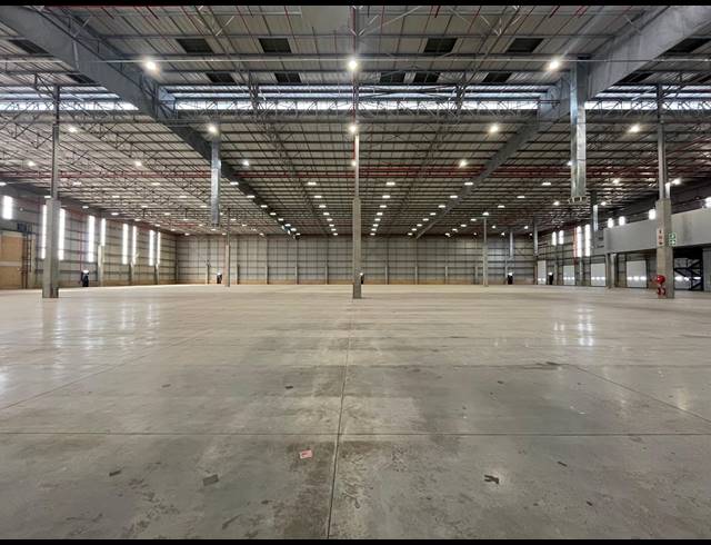 8,513M² WAREHOUSE TO LET IN WATERFALL